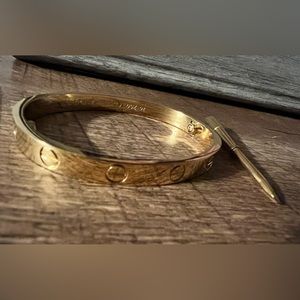 Cartier style Bracelet size 16 BRAND NEW